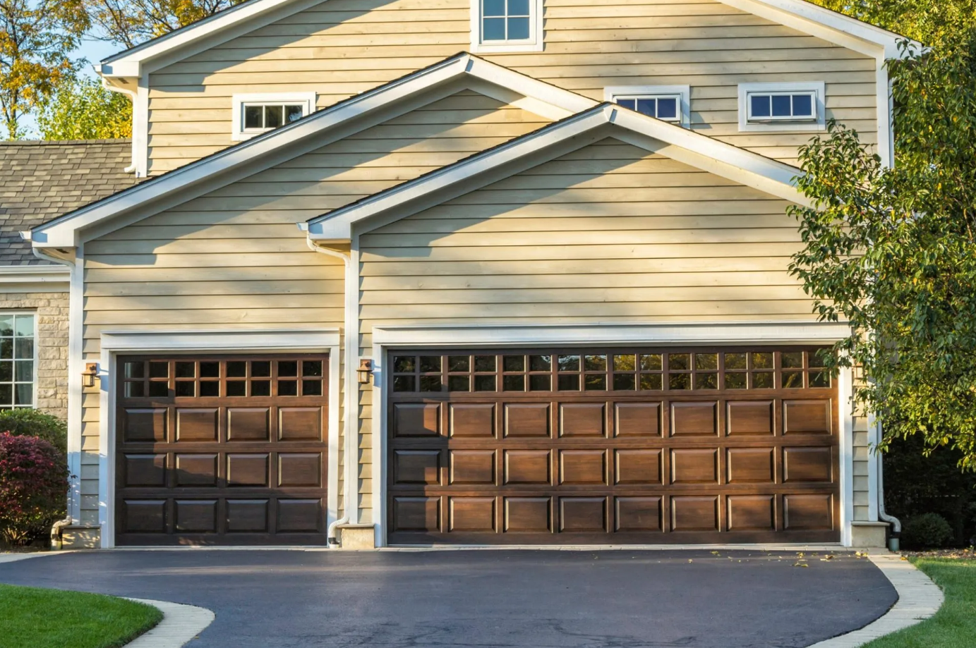 The Evolution of Garage Door Technology: From Manual to Automated Systems