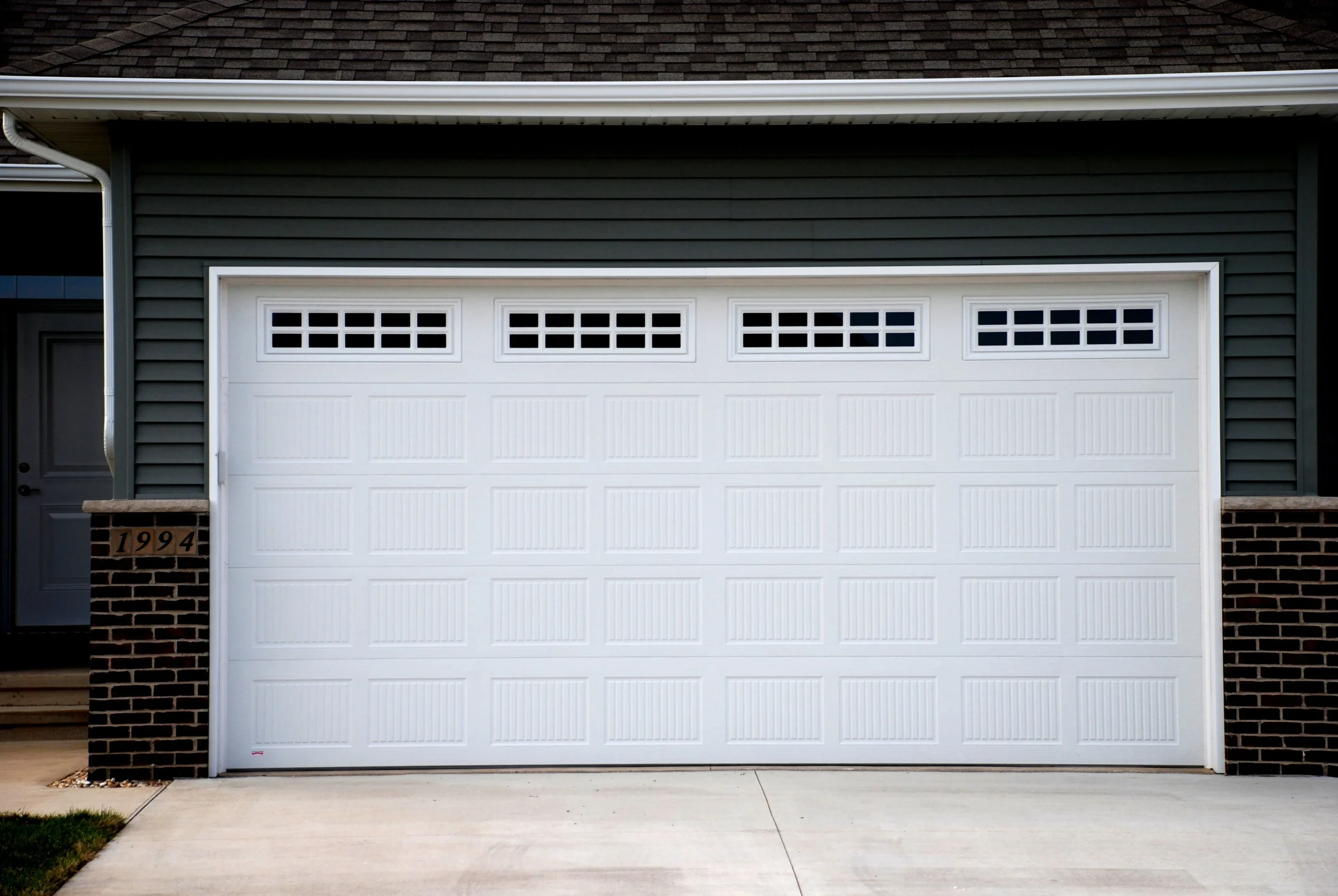 advanced garage door